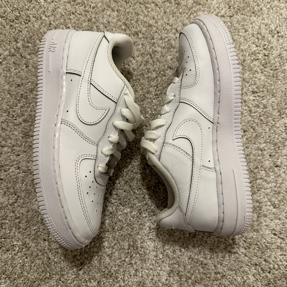 Nike Air Force 1 All White Sz 4